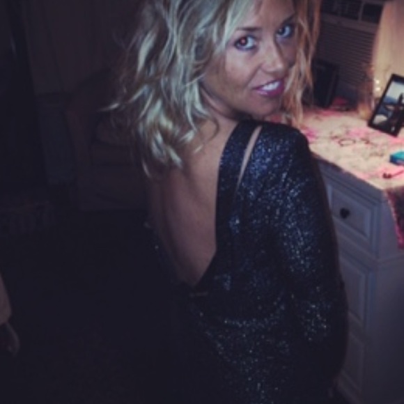 BCBG Black Sparkle Dress Sz XS 🔥SUPER SEXY🔥 - Picture 2 of 7